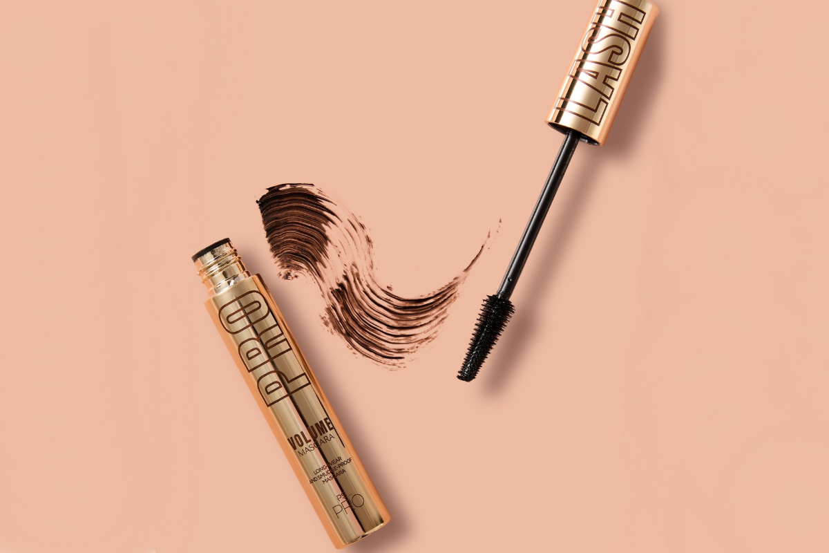 mascara